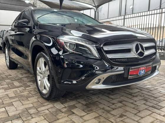 MERCEDES-BENZ GLA 200 1.6 CGI ADVANCE 16V TURBO FLEX 4P AUTOMÁTICO